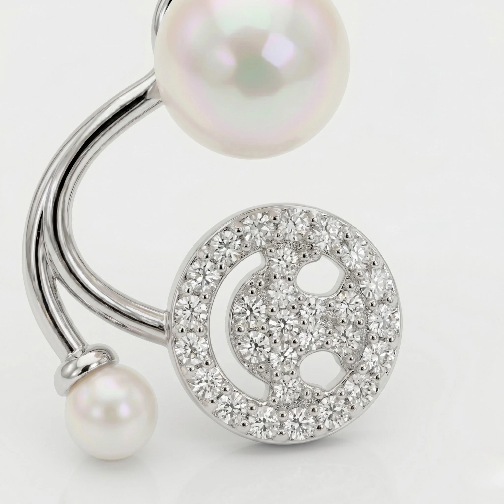Royal Pavé Oval Solitaire Ring