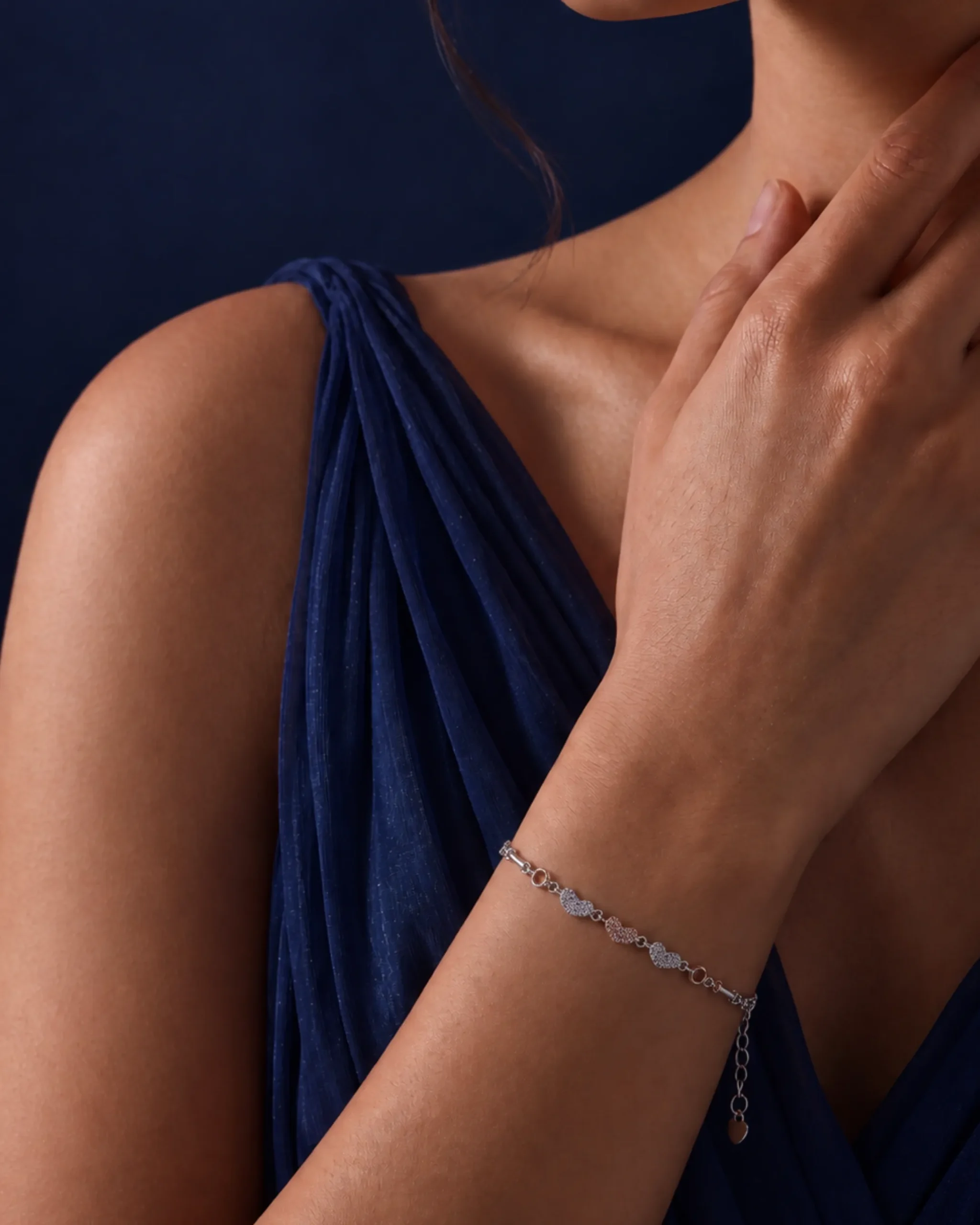 Amorel Trillium 925 Sterling Silver Bracelet for Women | VIRA
